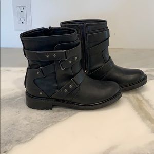 Dolce Vita Fayrah Moro boots